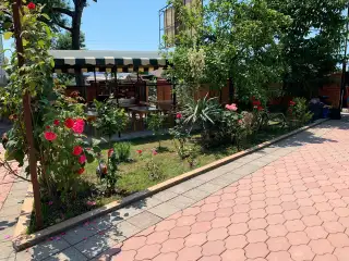 Гостевой дом «Золотая рыбка», п. Лдзаа